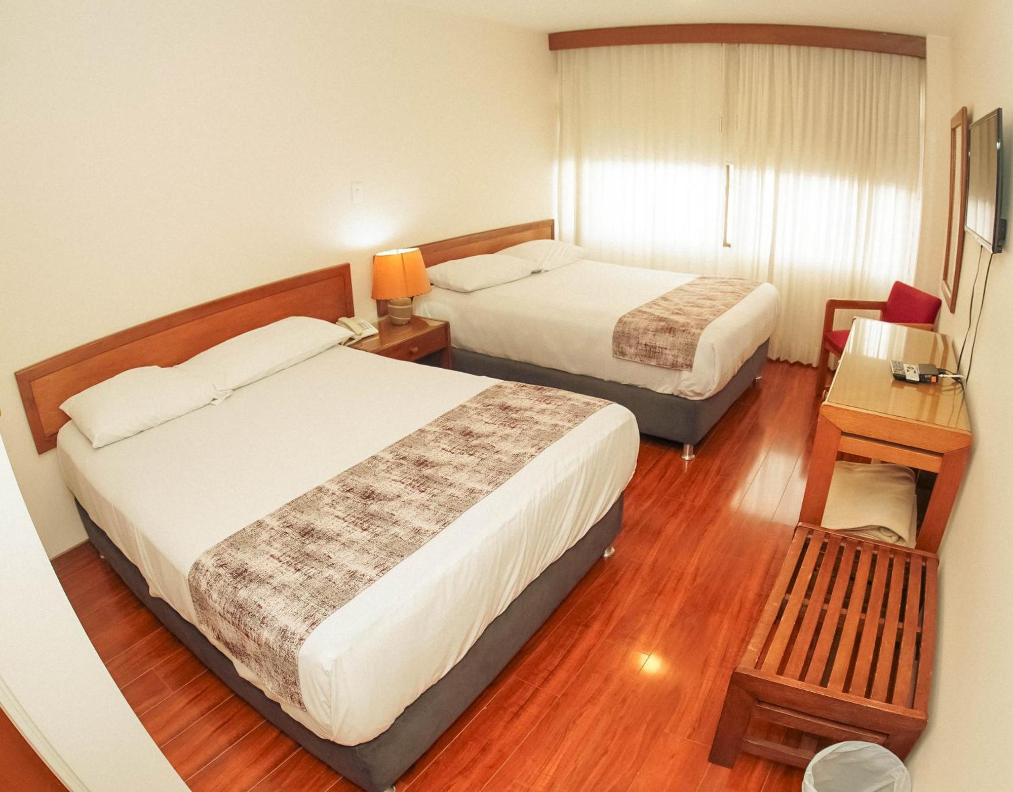 Hotel Boyaca Plaza Tunja Exteriör bild
