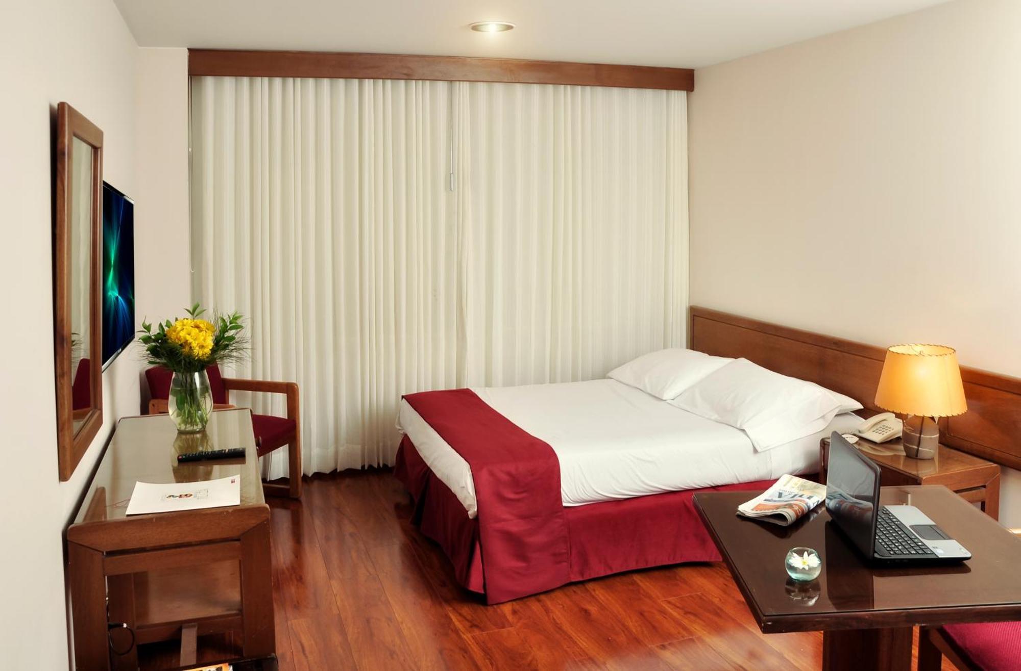 Hotel Boyaca Plaza Tunja Exteriör bild
